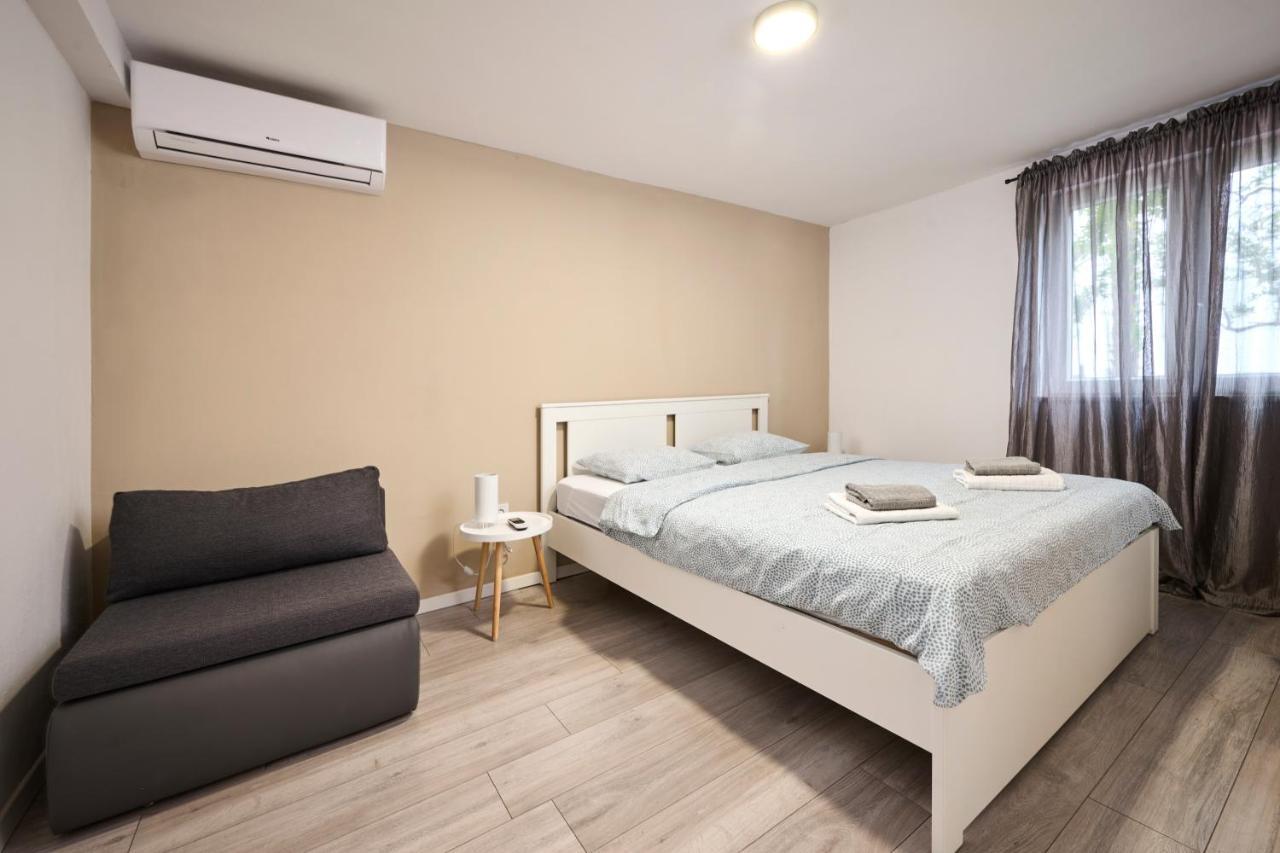 Lina Apartments ウマグ エクステリア 写真